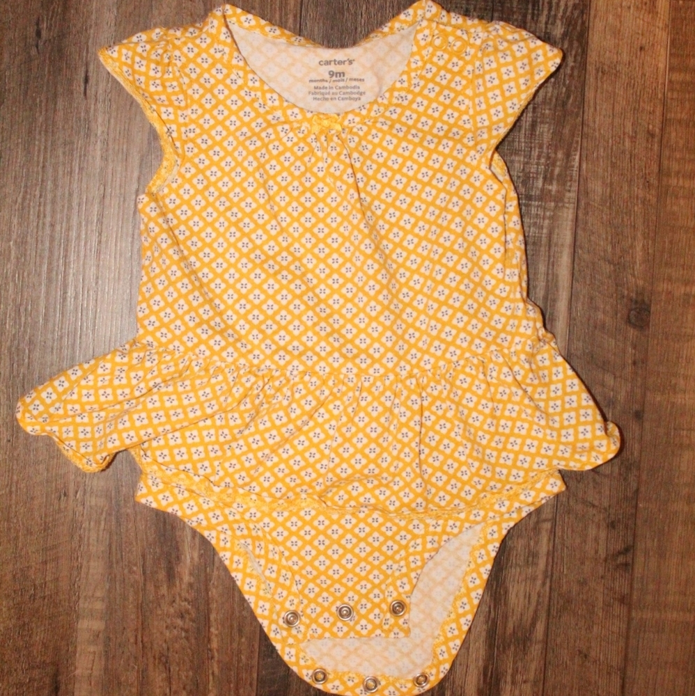 Carters 9 month summer onsie